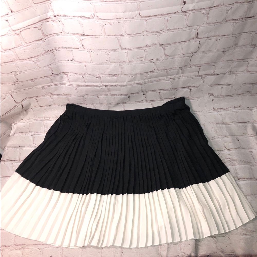 Vince Camuto Skirt